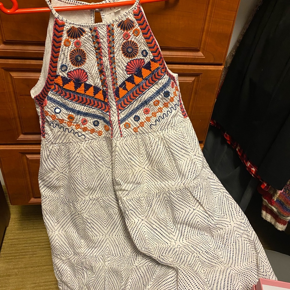 THML - flowy summer dress with beaded top. White with black dots.
